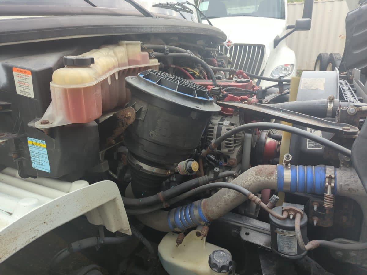 2018 Freightliner M2 106 770332