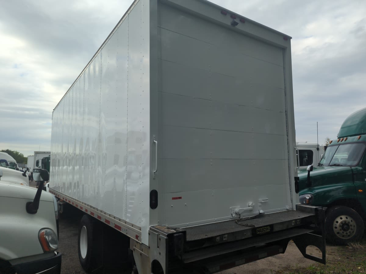 2018 Freightliner M2 106 770332