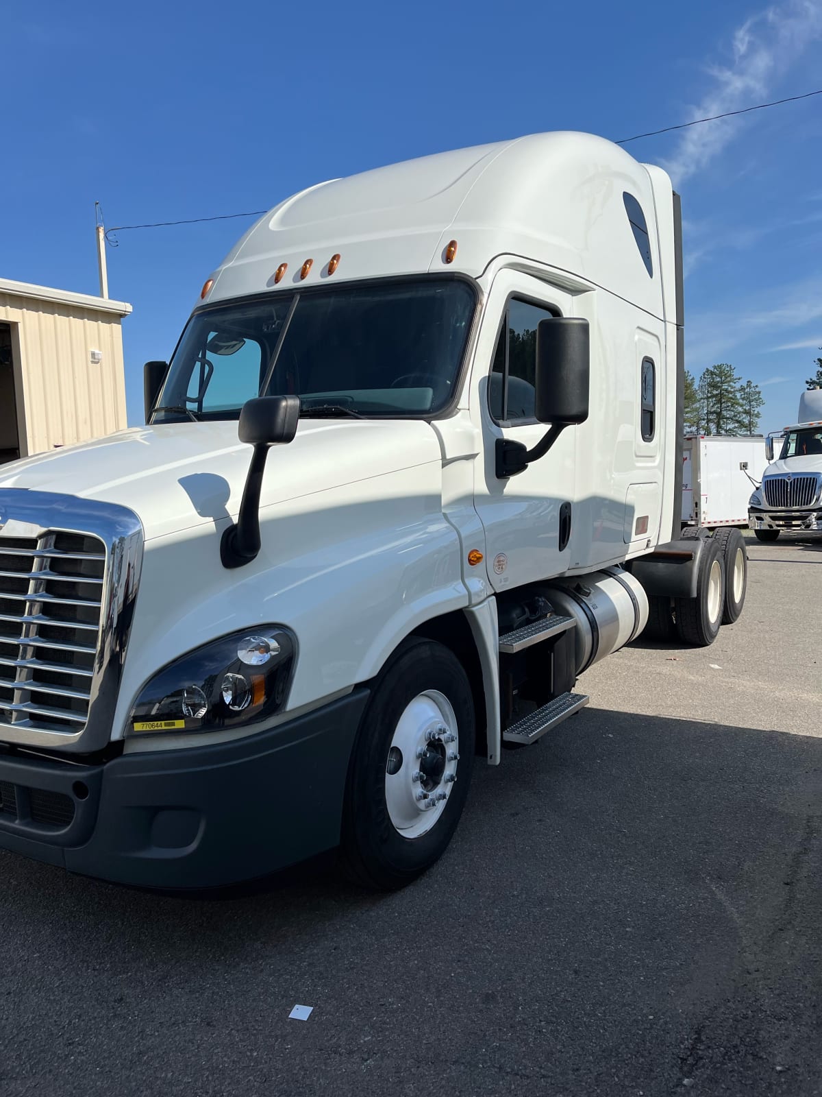 2018 Freightliner/Mercedes CASCADIA 125 770644