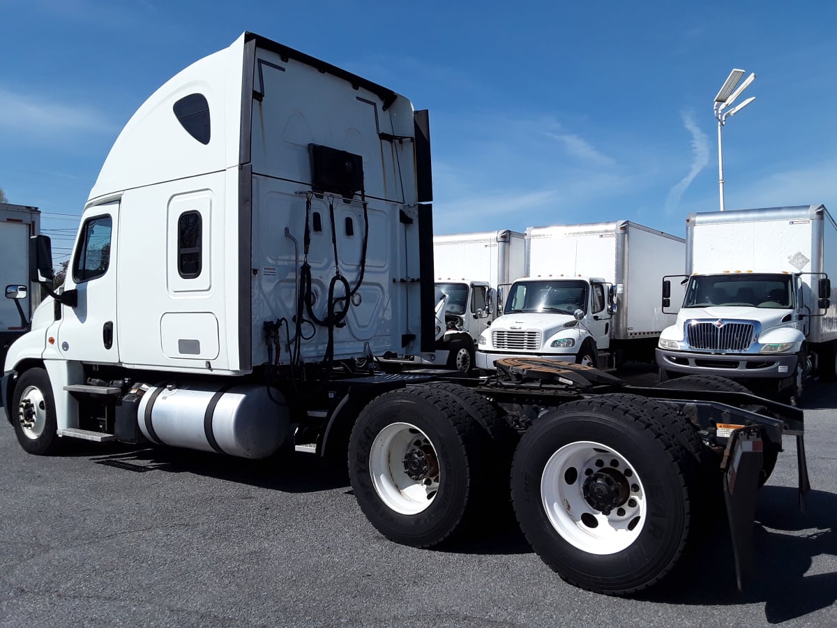 2018 Freightliner/Mercedes CASCADIA 125 770646