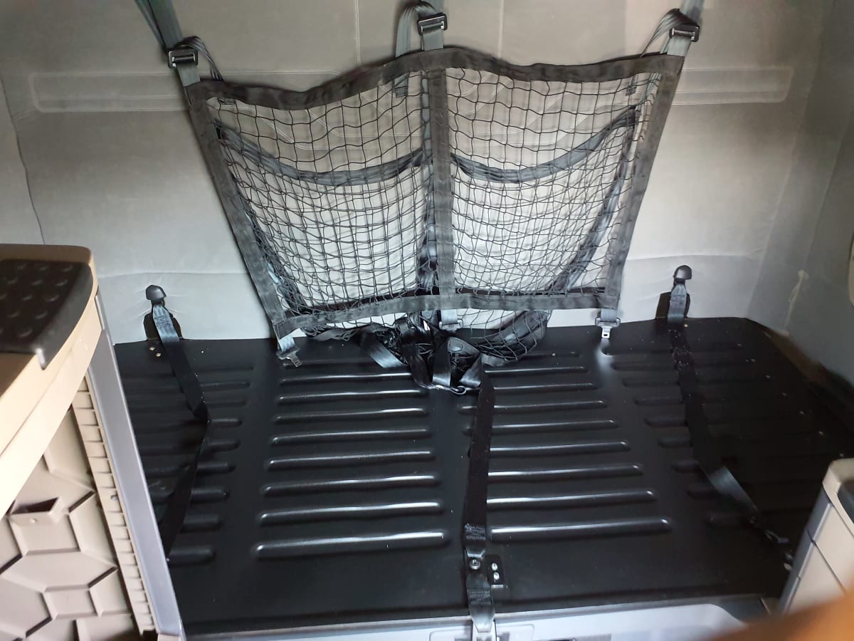 2018 Freightliner/Mercedes CASCADIA 125 770647