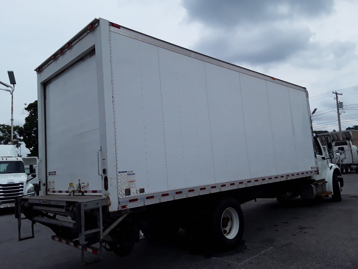2018 Freightliner M2 106 in Allentown, PA — photo 4