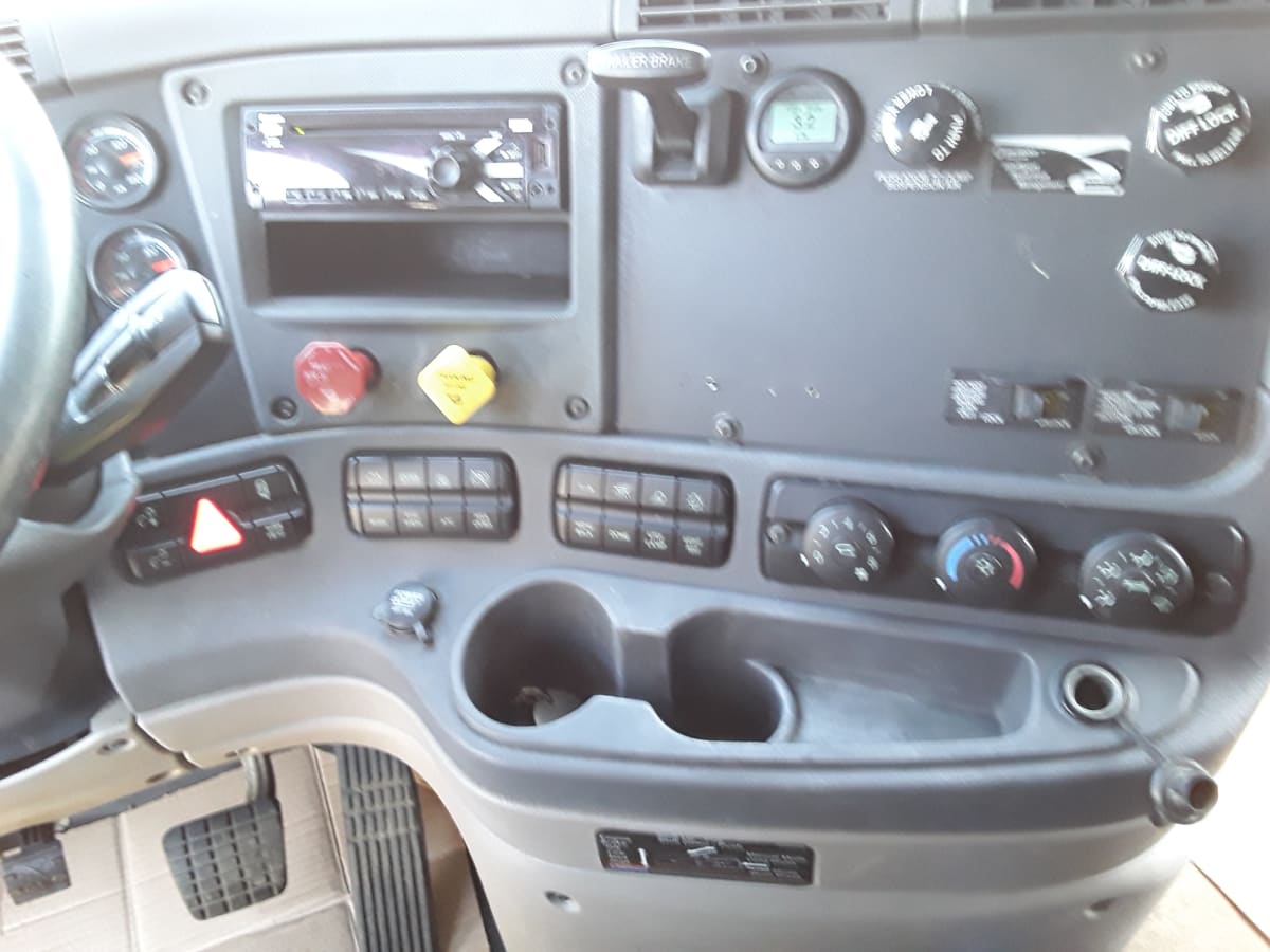 2018 Freightliner/Mercedes CASCADIA 125 771444