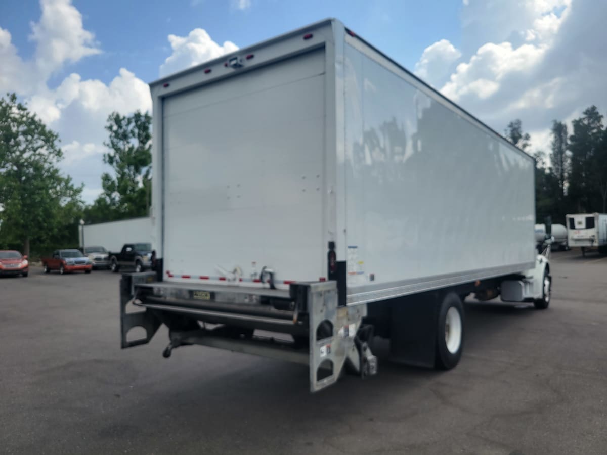 2018 Freightliner/Mercedes M2 106 771557