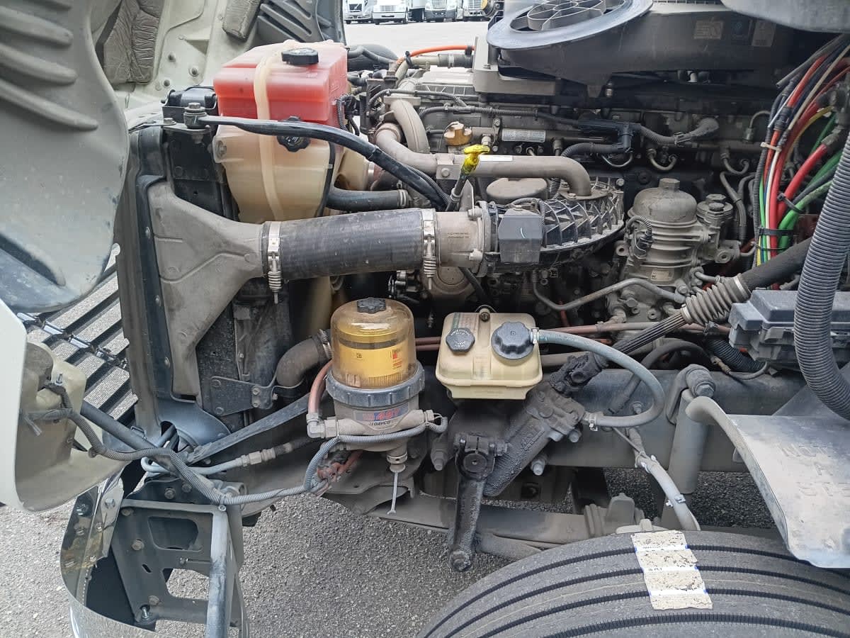 2018 Freightliner CASCADIA 125 771570