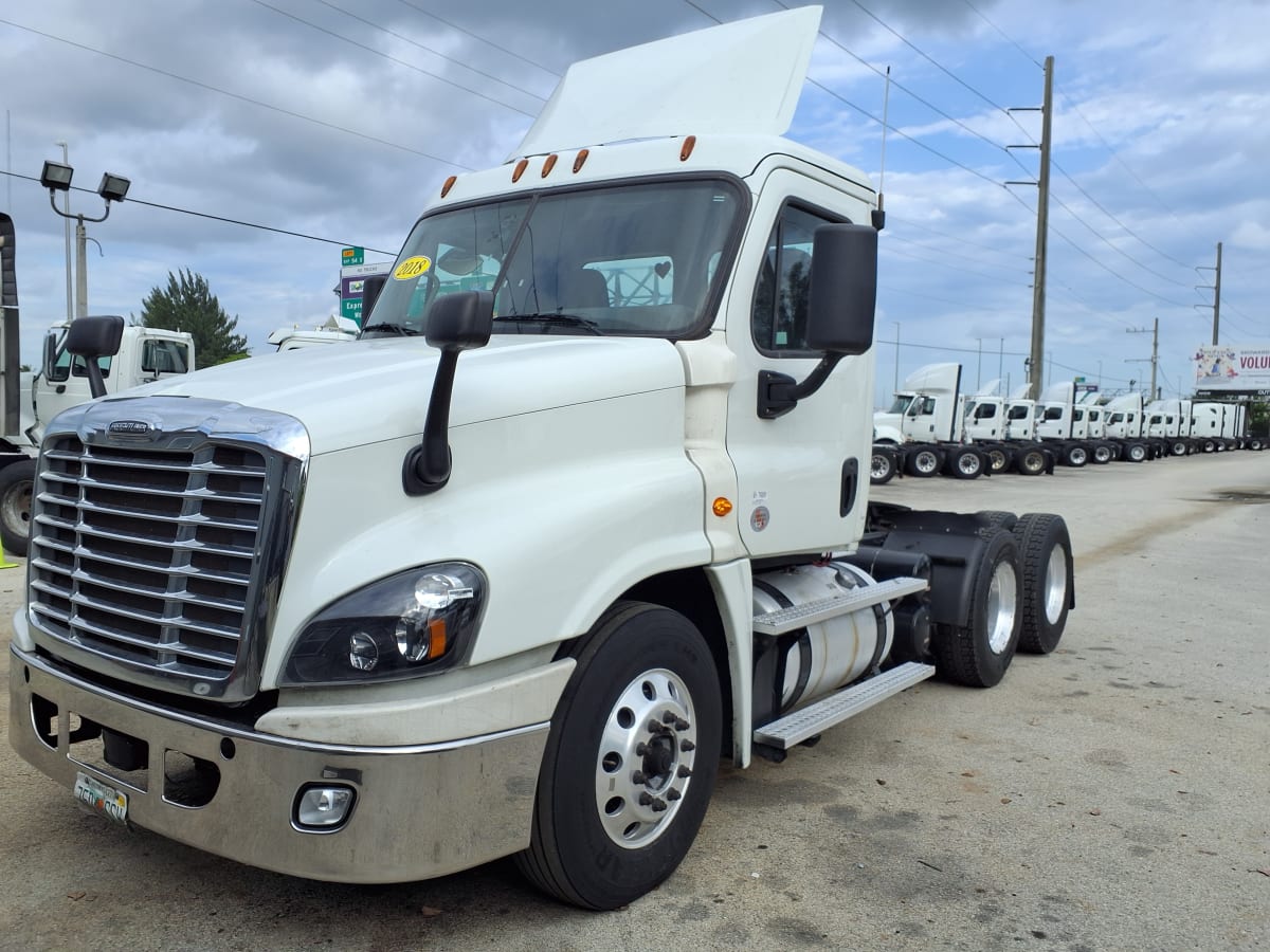 2018 Freightliner/Mercedes CASCADIA 125 771615