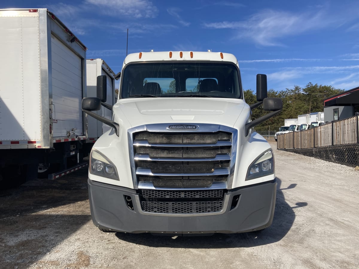 2018 Freightliner/Mercedes NEW CASCADIA PX12664 771683