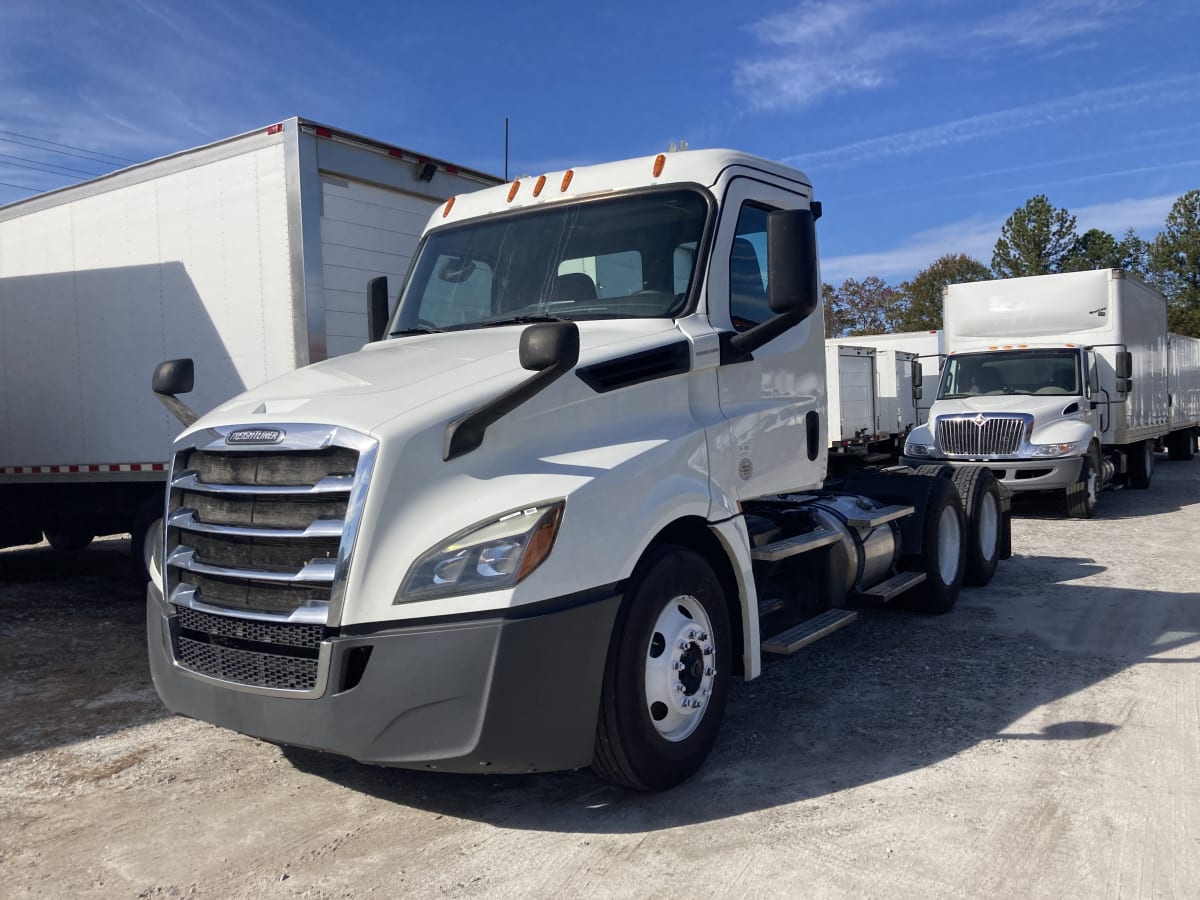 2018 Freightliner/Mercedes NEW CASCADIA PX12664 771683