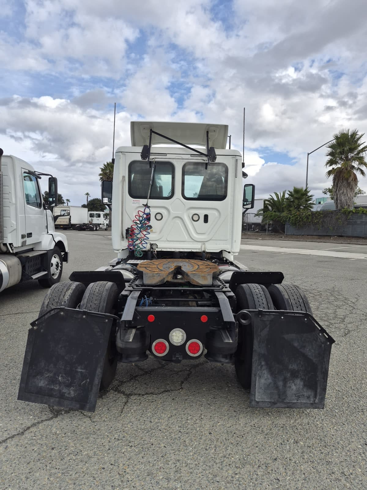 2018 Freightliner/Mercedes CASCADIA 113 771689