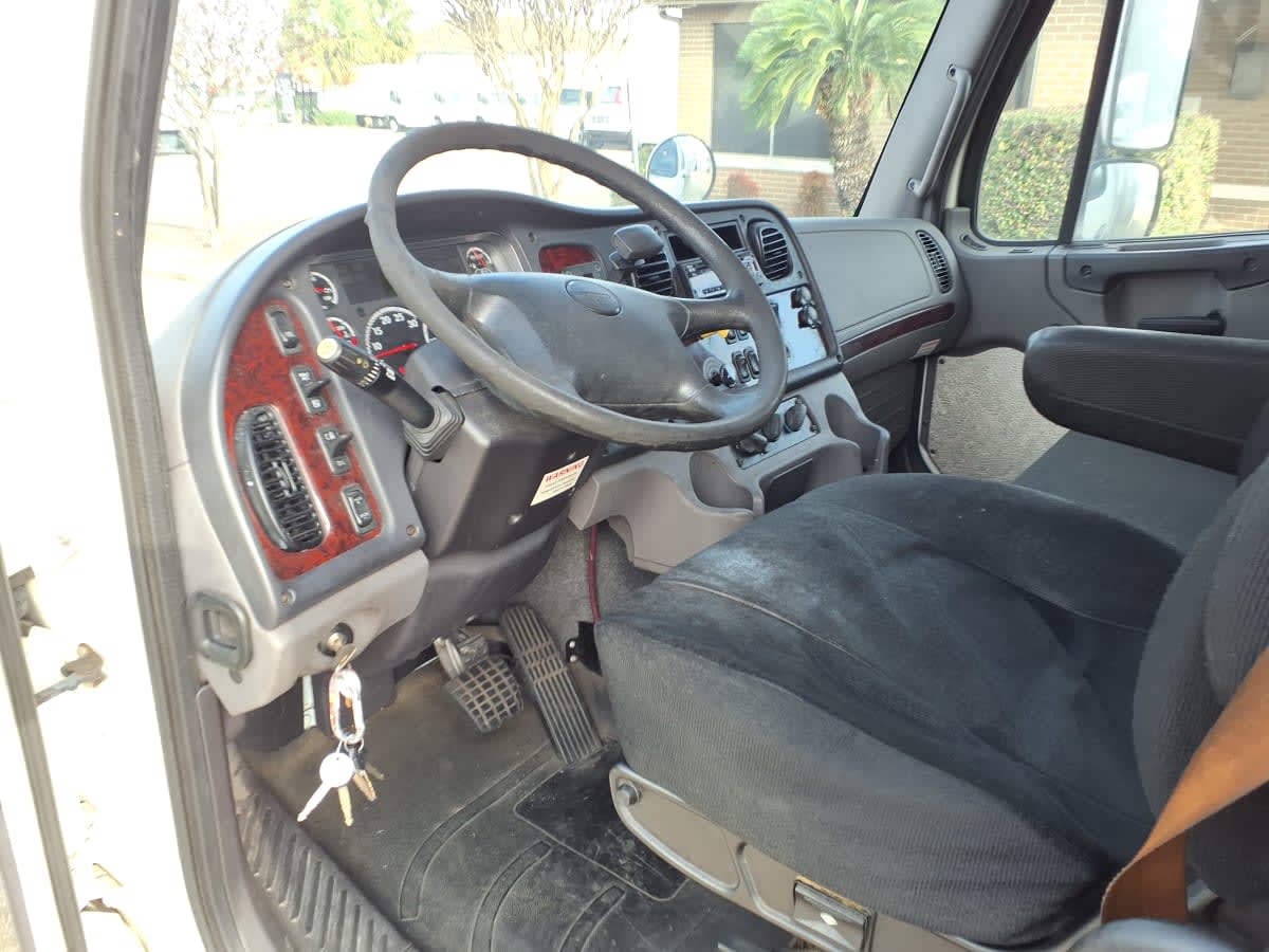 2018 Freightliner/Mercedes M2 106 771733