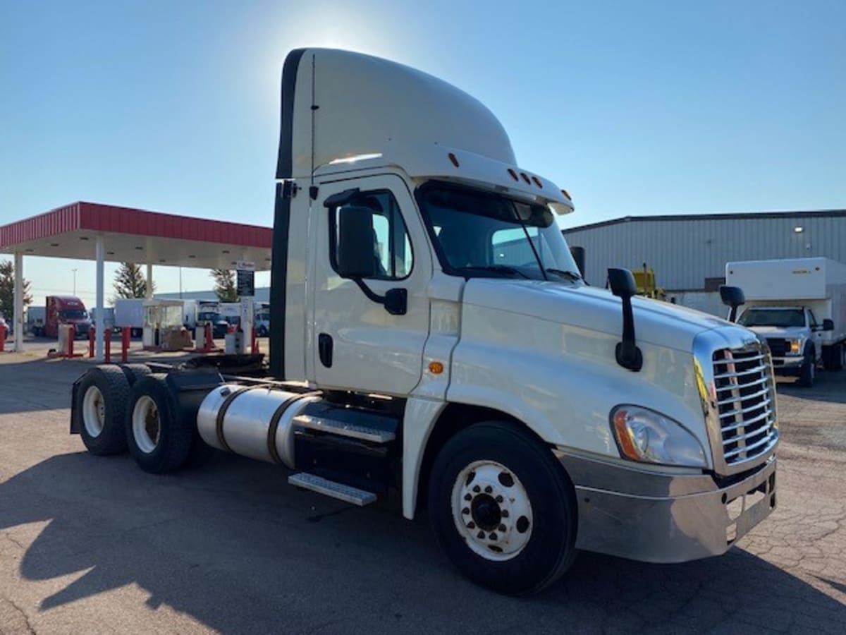 2018 Freightliner/Mercedes CASCADIA 125 771875