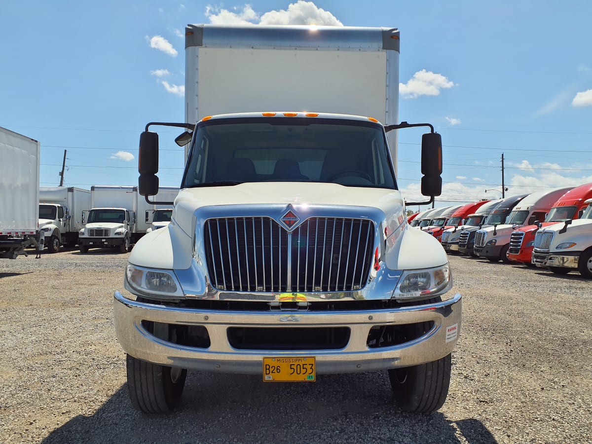 2019 Navistar International 4300 771876