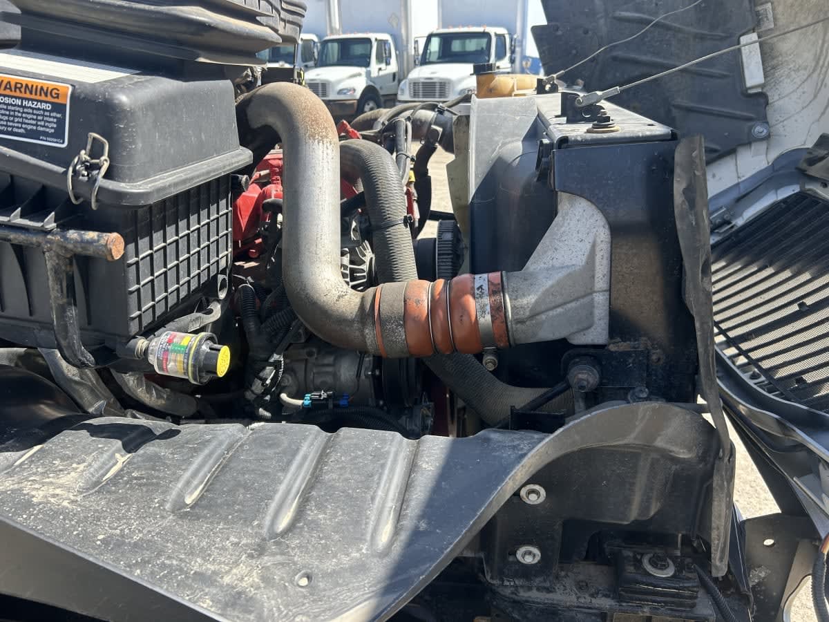 2018 Navistar International 4300 771909