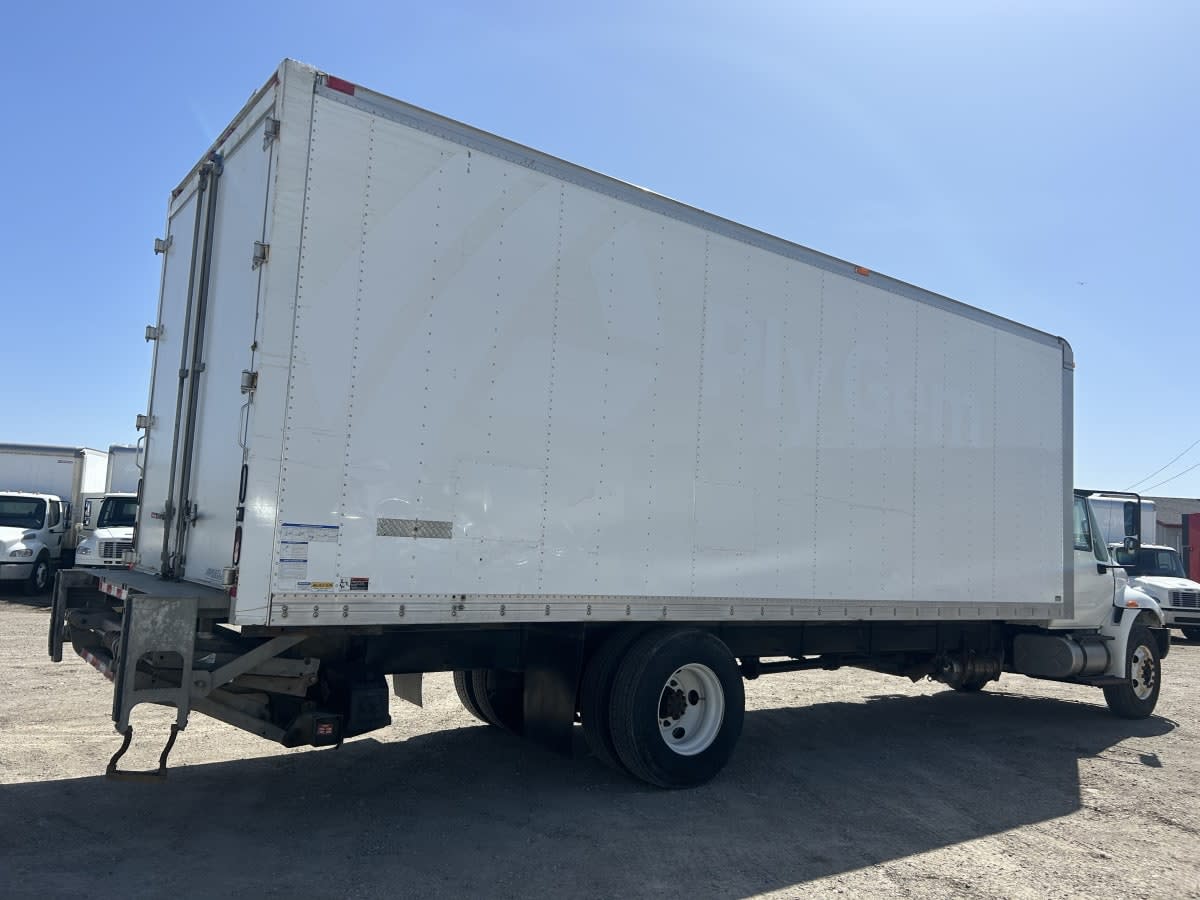 2018 Navistar International 4300 771909