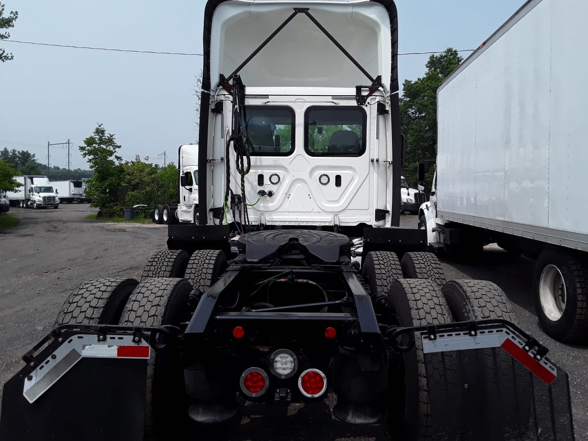 2018 Freightliner/Mercedes CASCADIA 125 772090