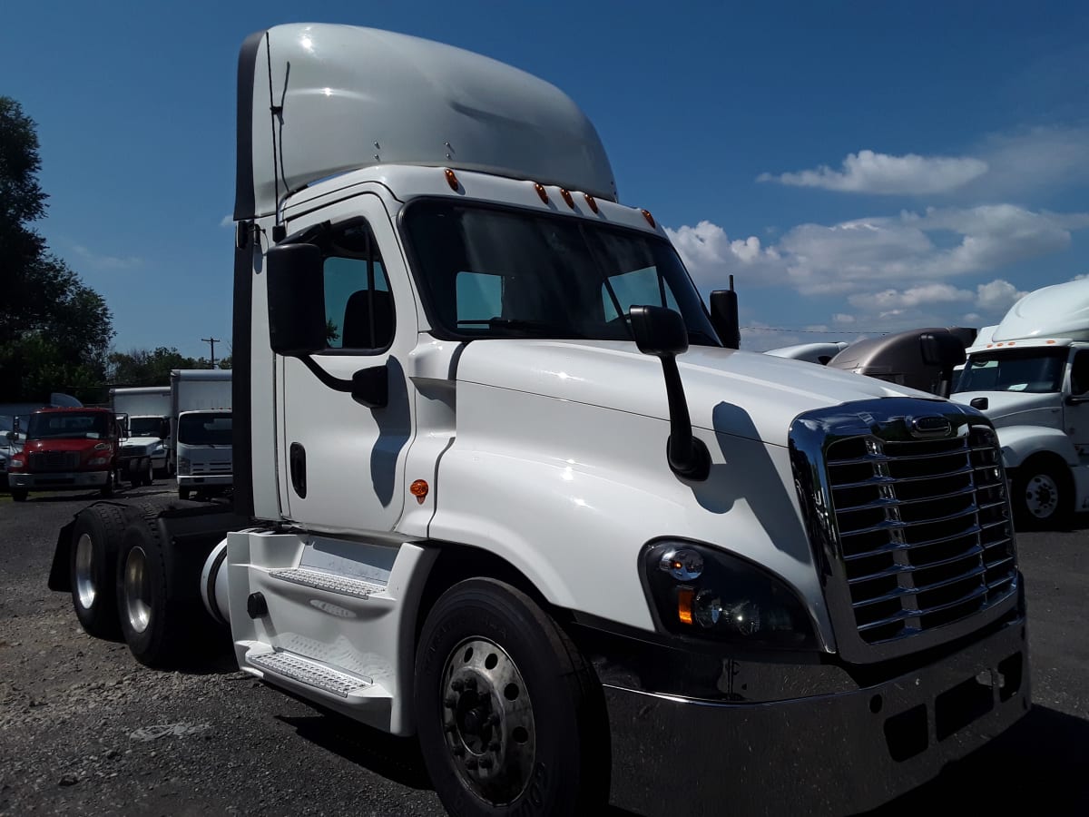 2018 Freightliner/Mercedes CASCADIA 125 772096