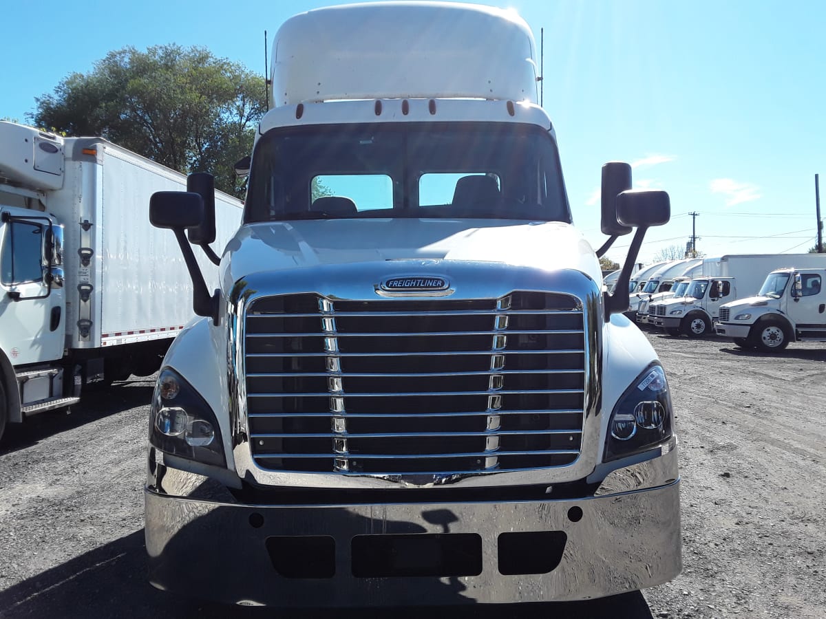 2018 Freightliner/Mercedes CASCADIA 125 772097