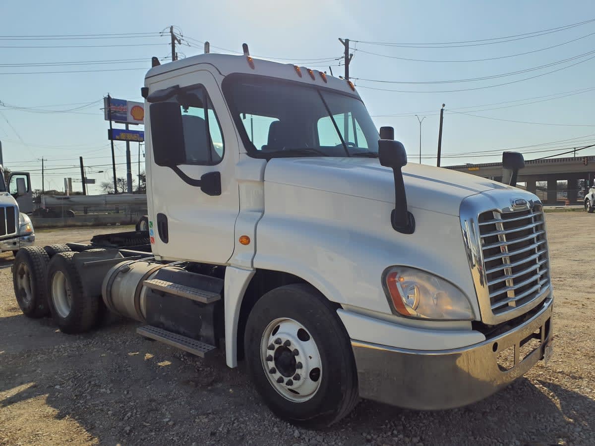 2018 Freightliner/Mercedes CASCADIA 125 772106