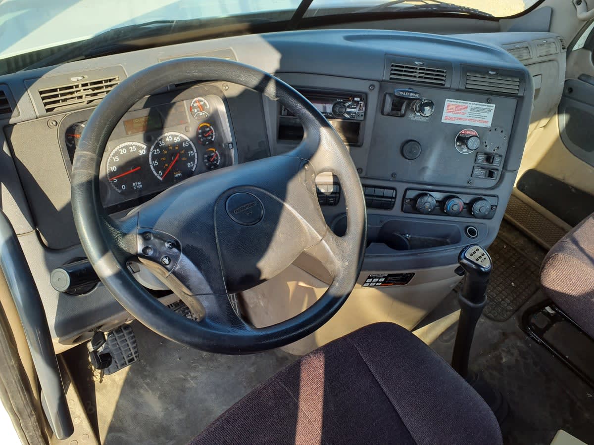 2018 Freightliner/Mercedes CASCADIA 125 772106