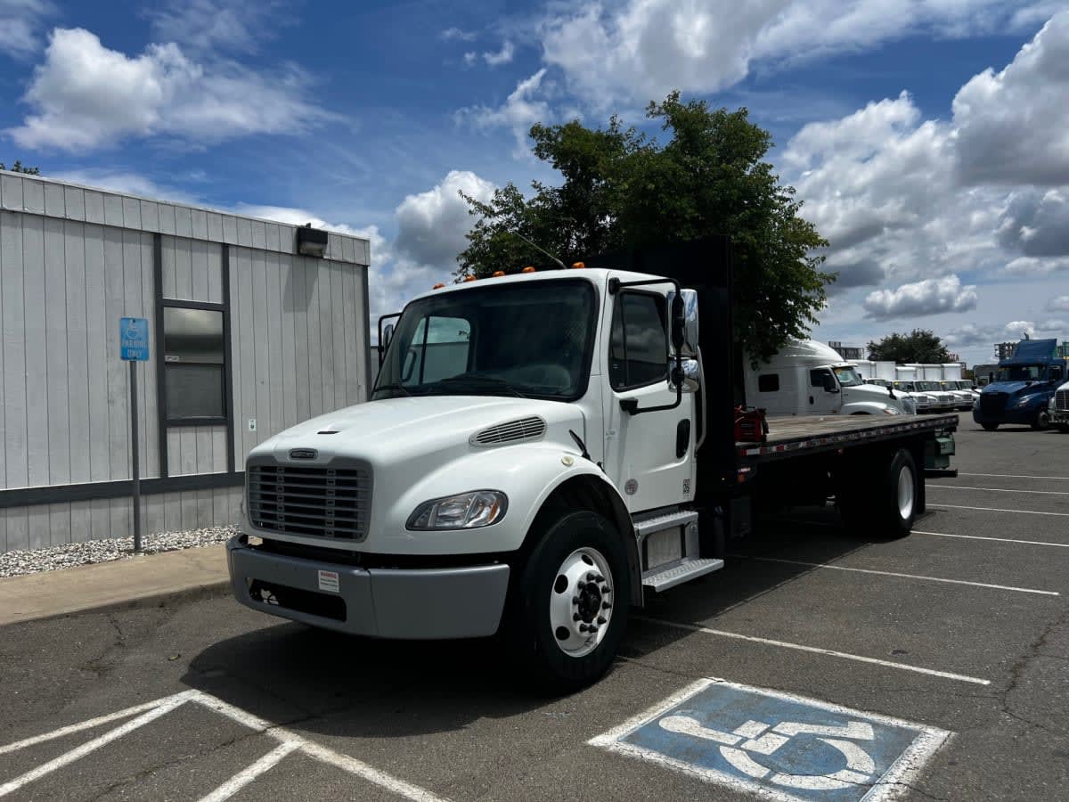 2018 Freightliner M2 106 in West Sacramento, CA