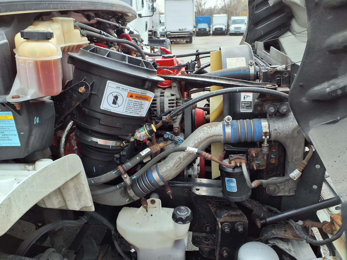 2018 Freightliner/Mercedes M2 106 772644