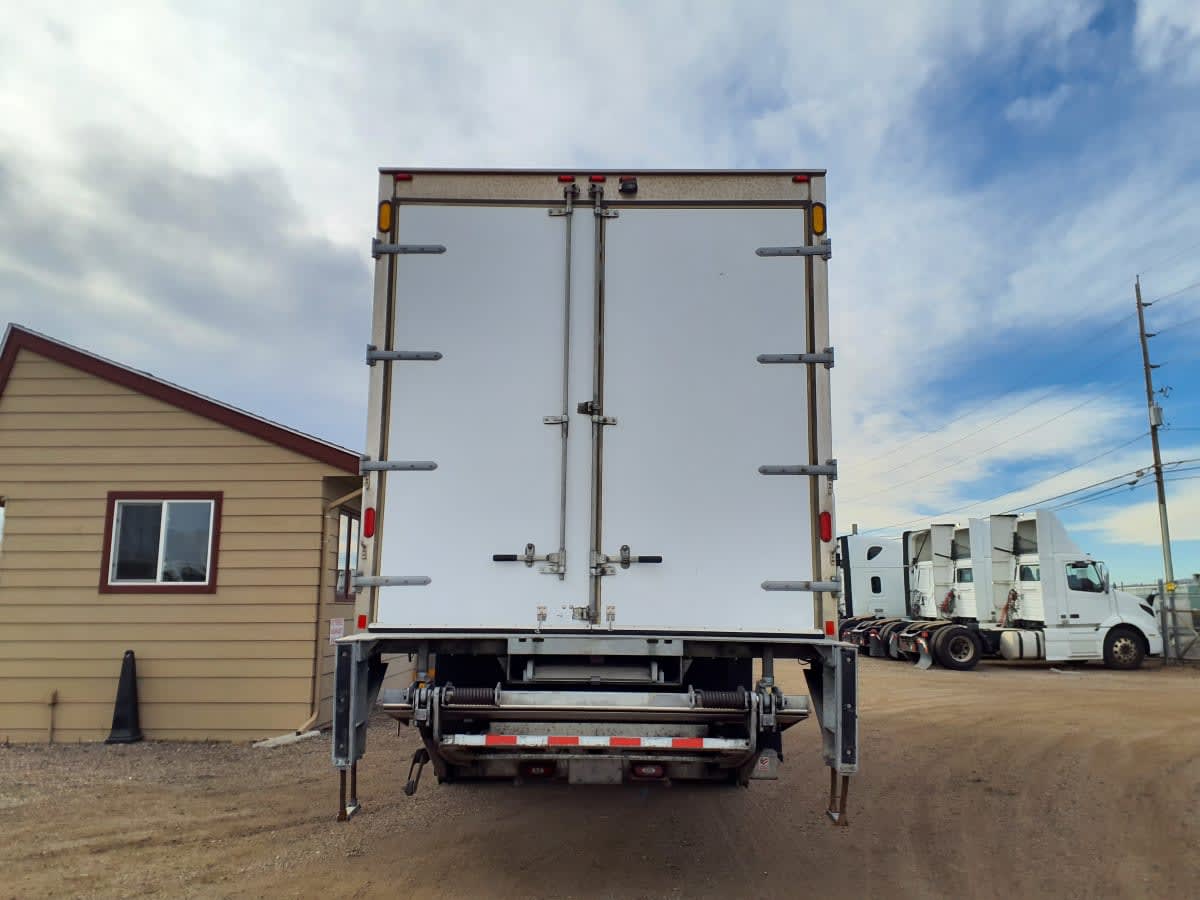 2018 Freightliner M2 106 - image 5