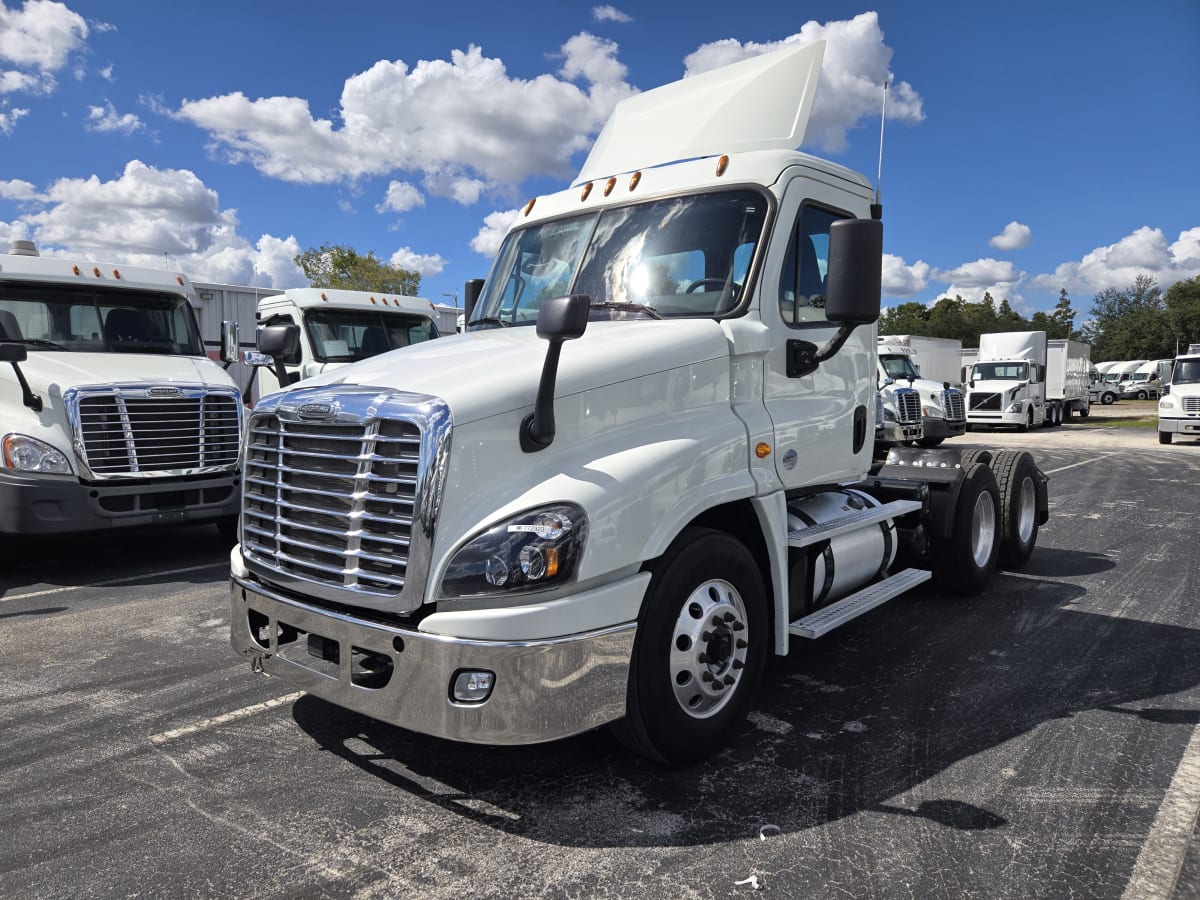 2018 Freightliner/Mercedes CASCADIA 125 772923