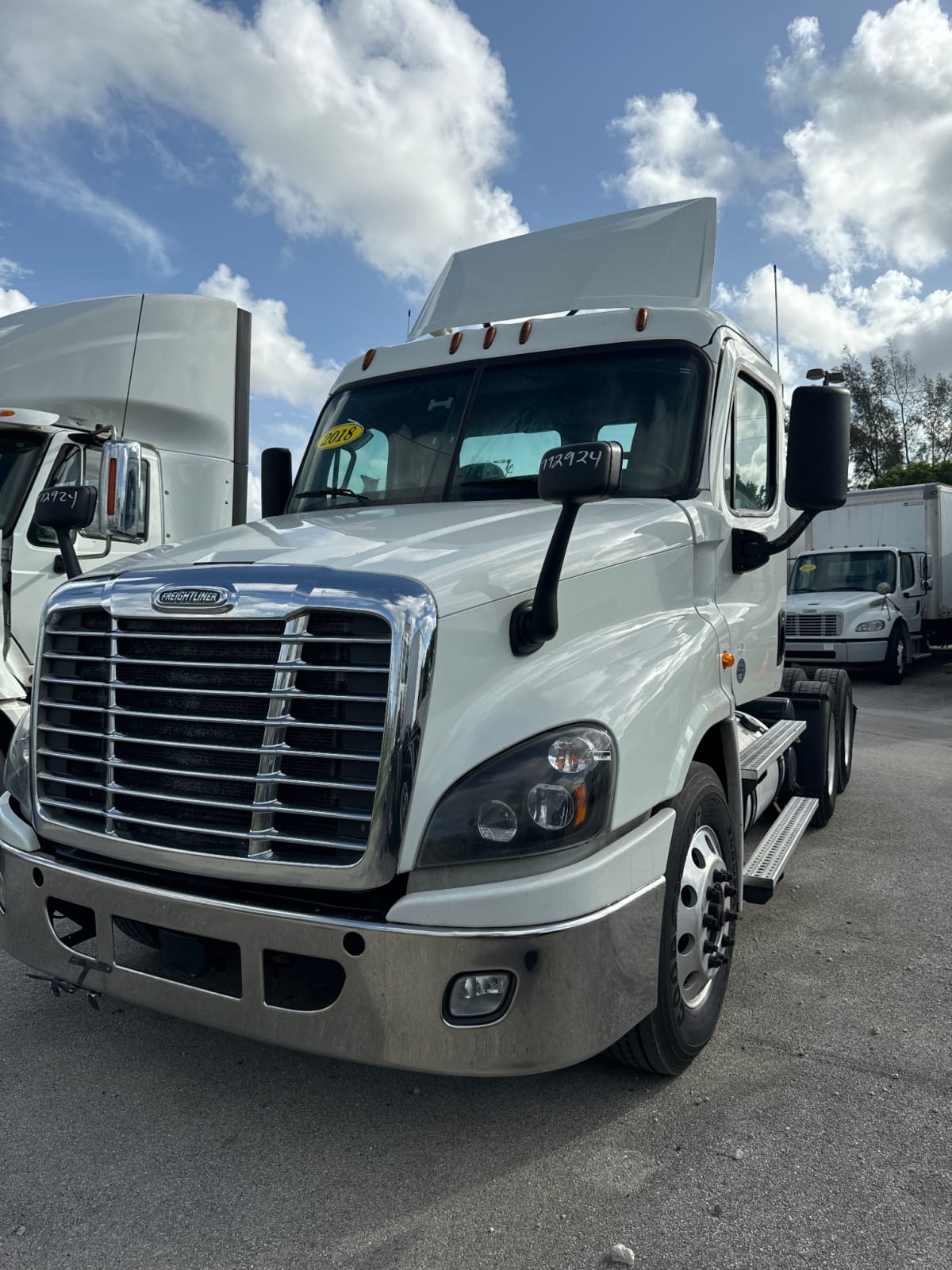 2018 Freightliner/Mercedes CASCADIA 125 772924