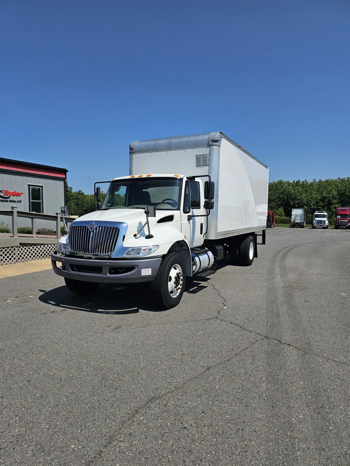 Navistar International 4300 VEH-773195