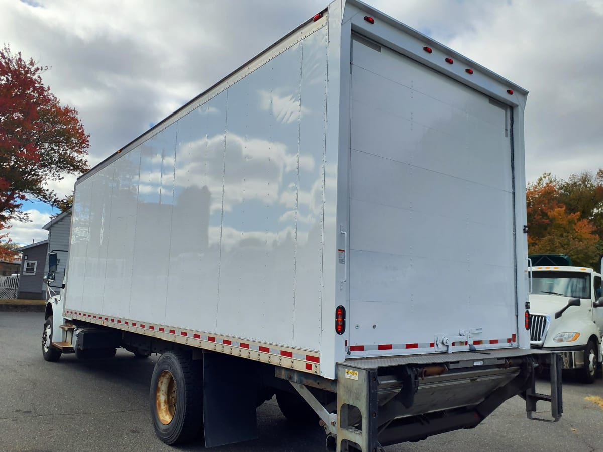 2019 Freightliner/Mercedes M2 106 773826