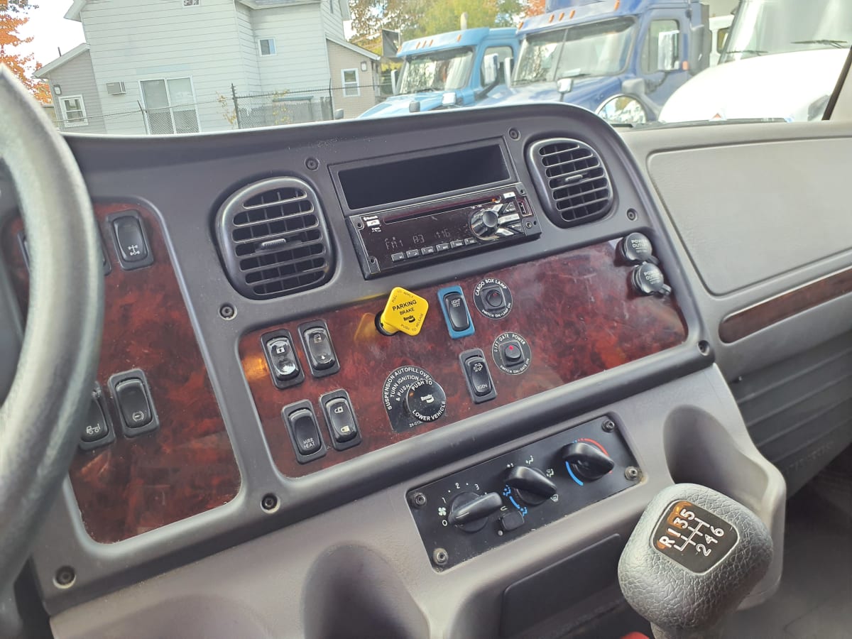 2019 Freightliner/Mercedes M2 106 773826