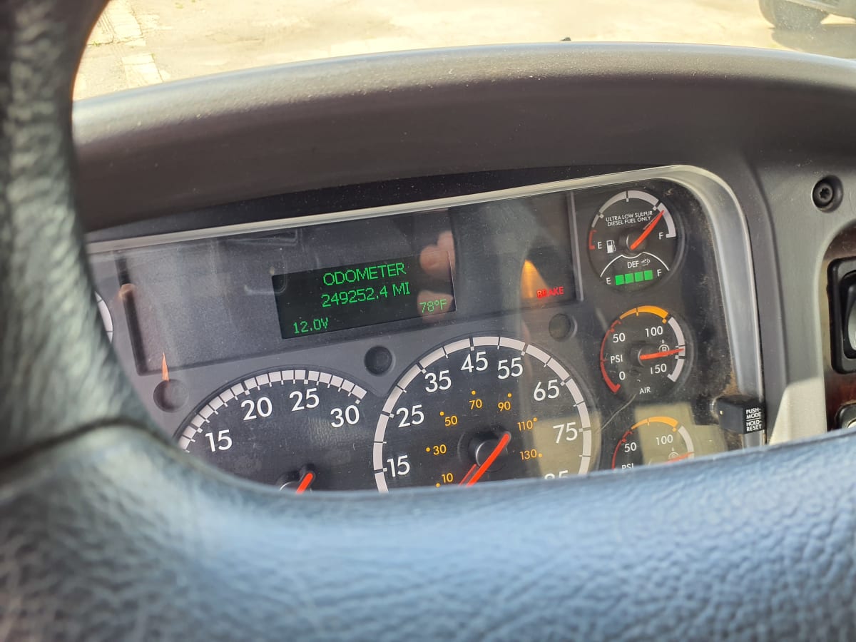 2018 Freightliner/Mercedes M2 106 773827