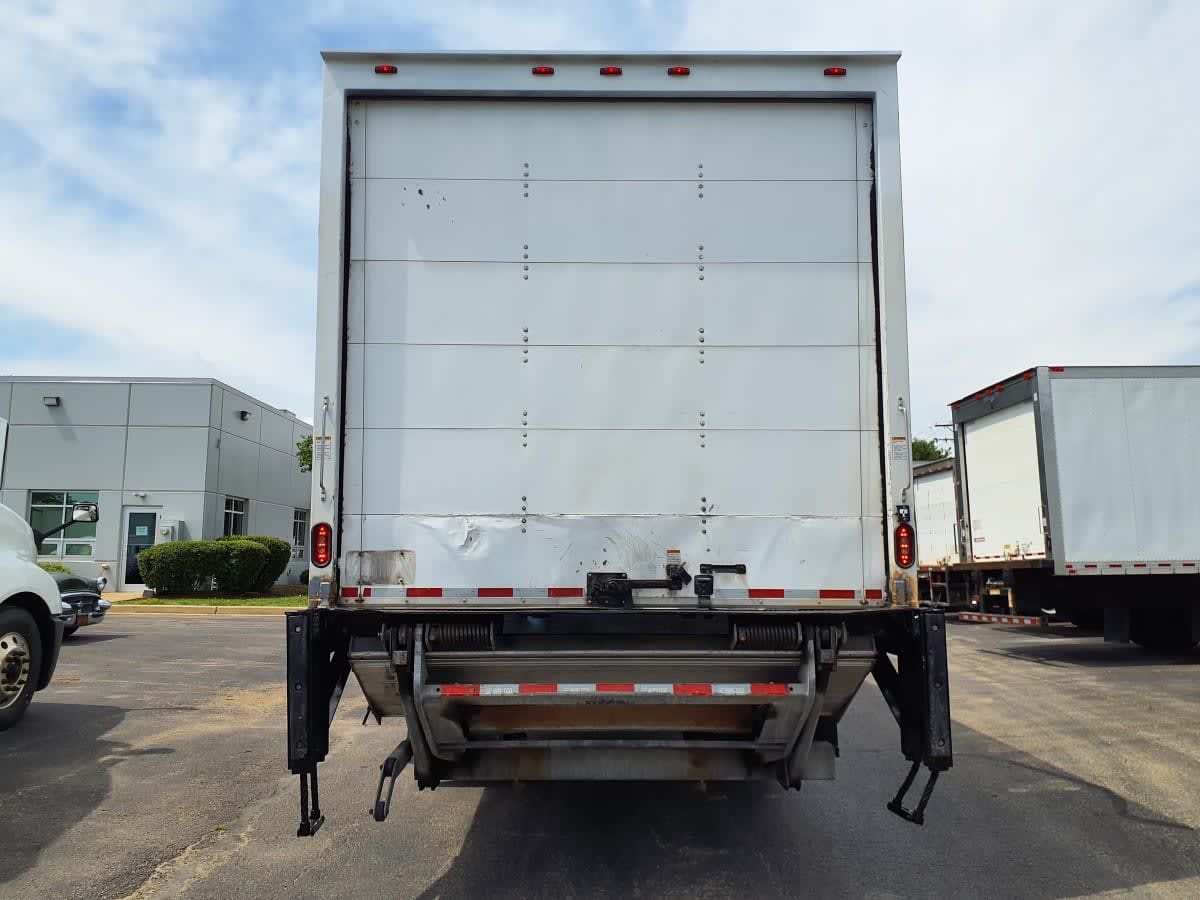 2018 Freightliner M2 106 774199