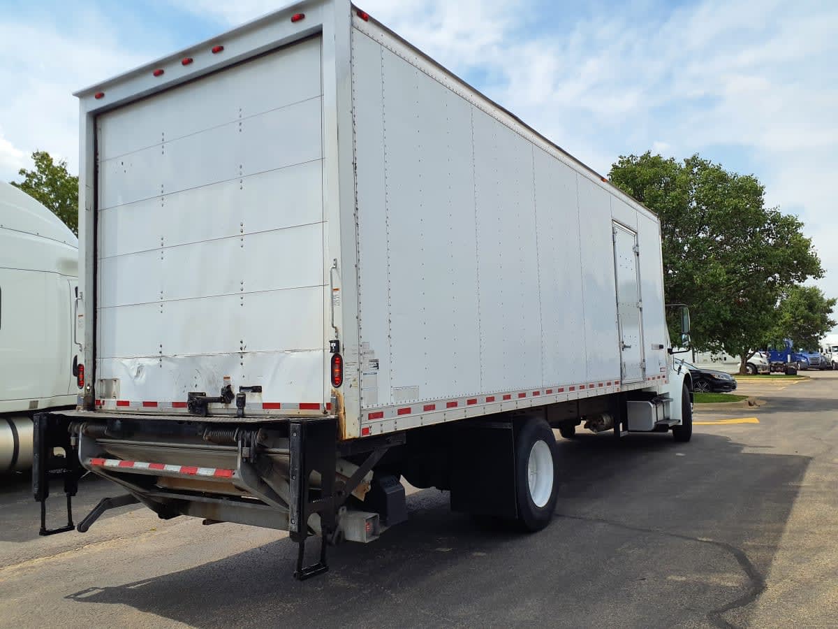 2018 Freightliner M2 106 774199