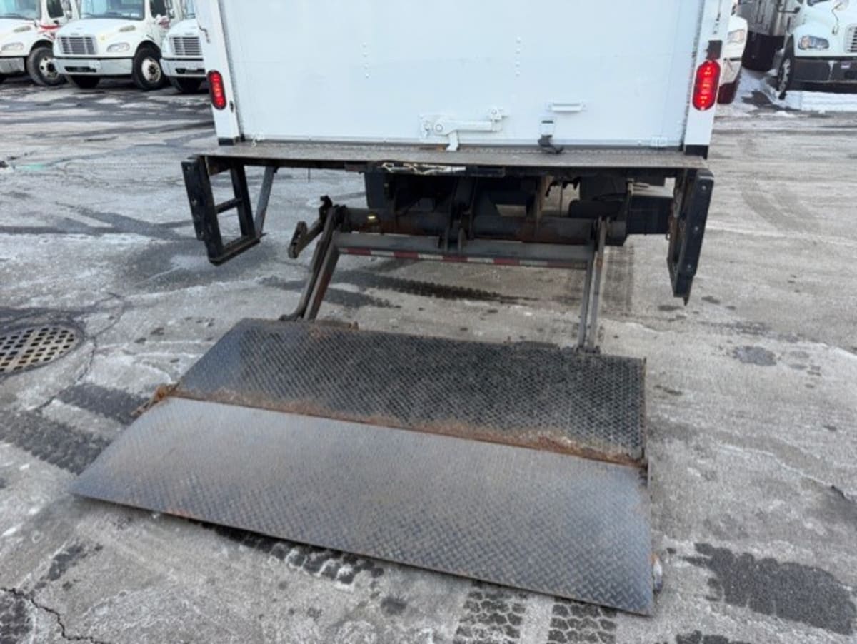 2018 Isuzu NRR 774506