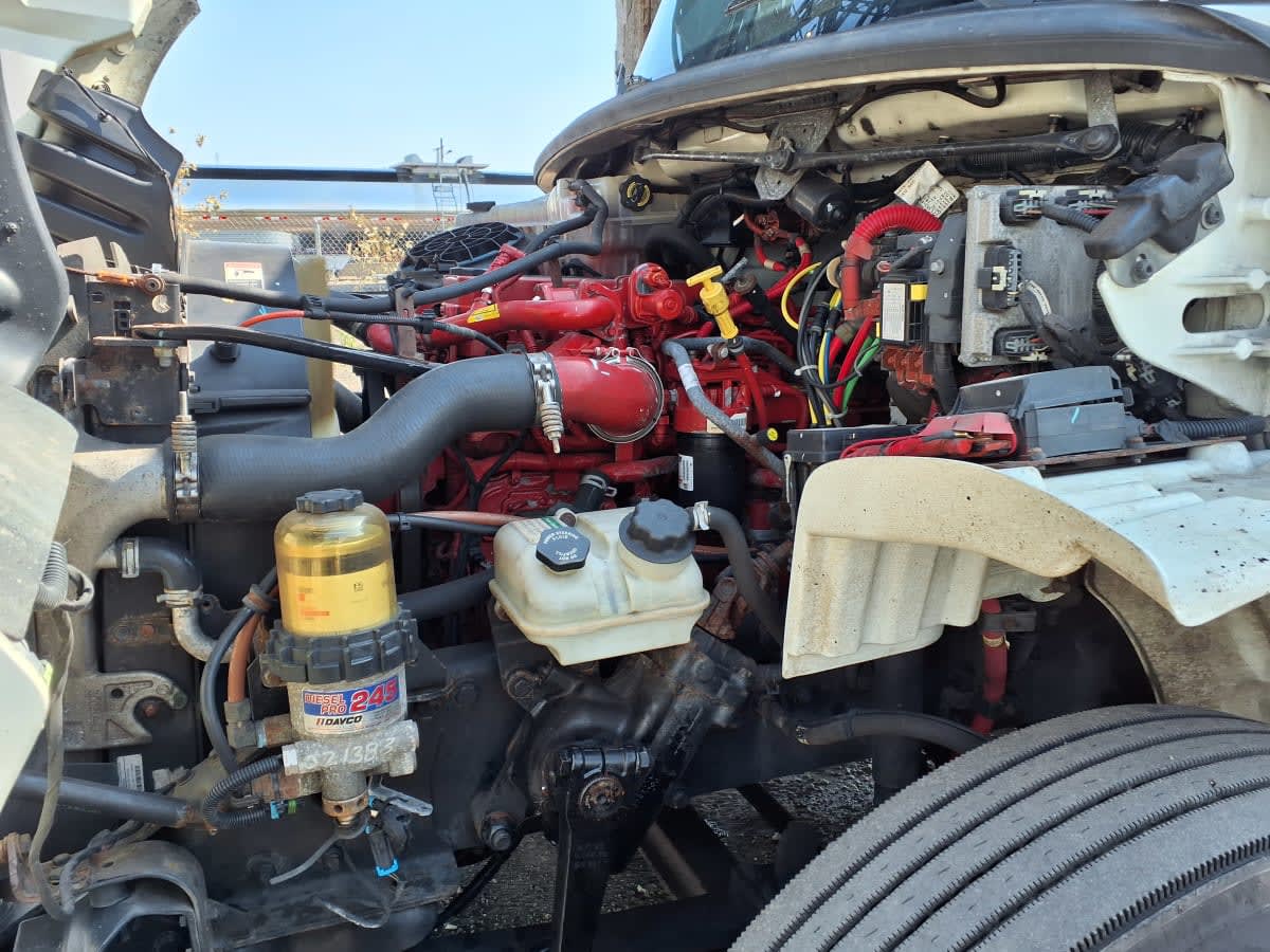 2018 Freightliner M2 106 774546