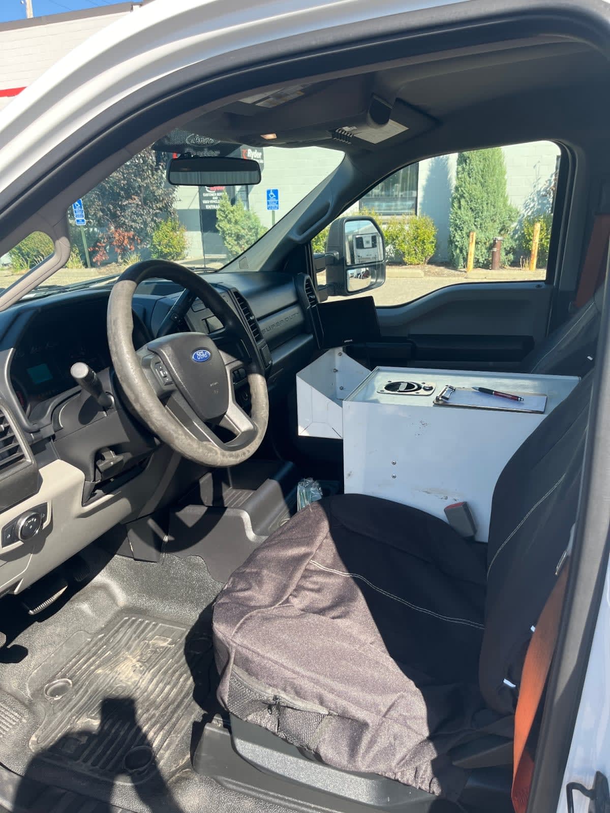 2017 Ford Motor Company F350 774586