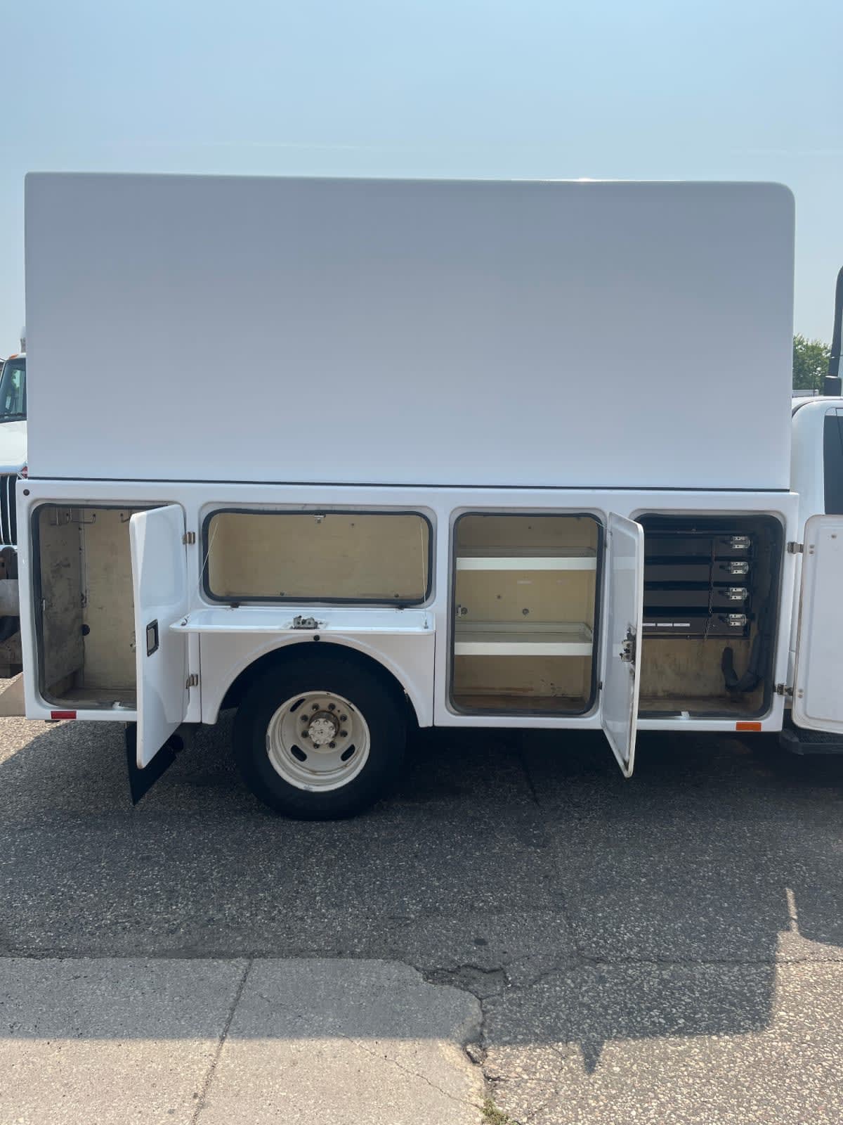 2017 Ford Motor Company F350 774594