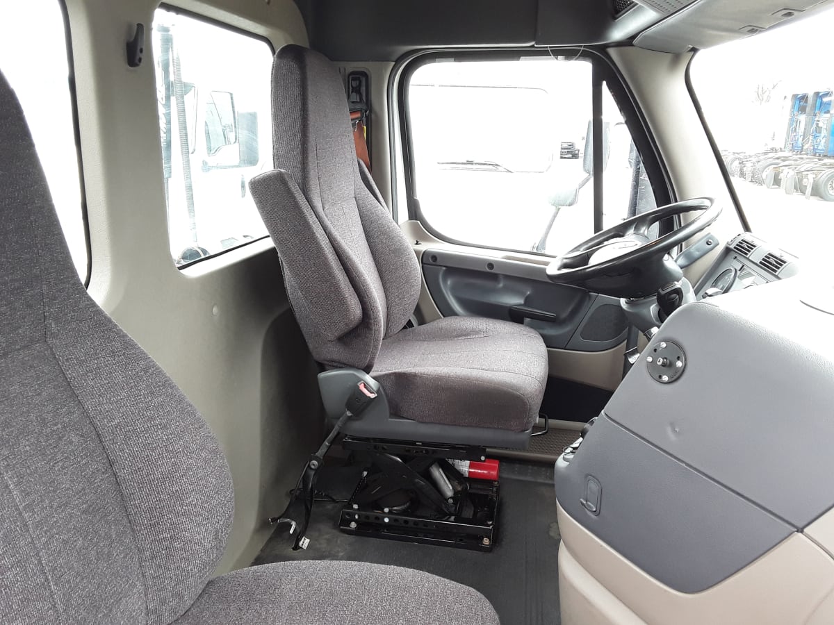 2018 Freightliner/Mercedes CASCADIA 125 774931