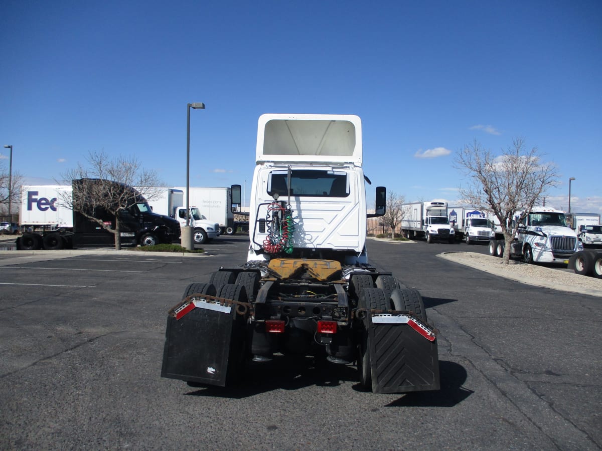 2018 Navistar International RH613 DAYCAB T/A 775038