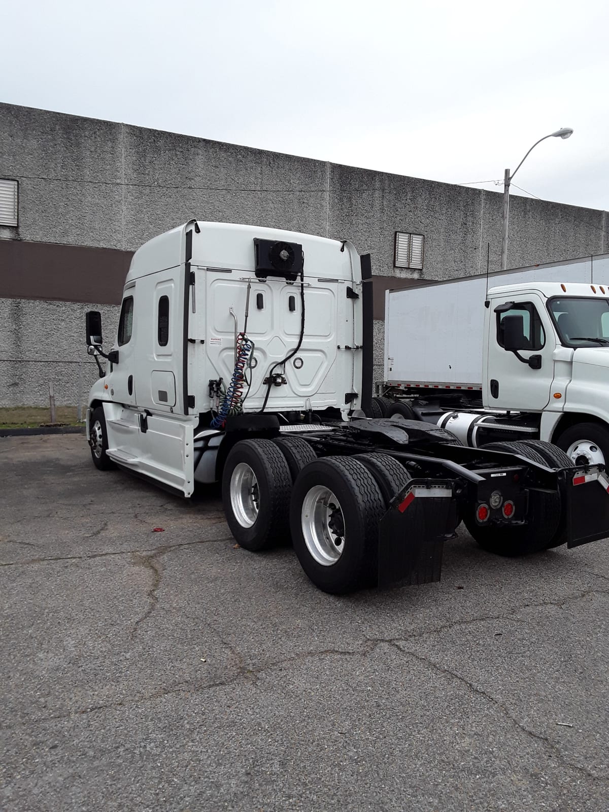 2018 Freightliner/Mercedes CASCADIA 125 775066