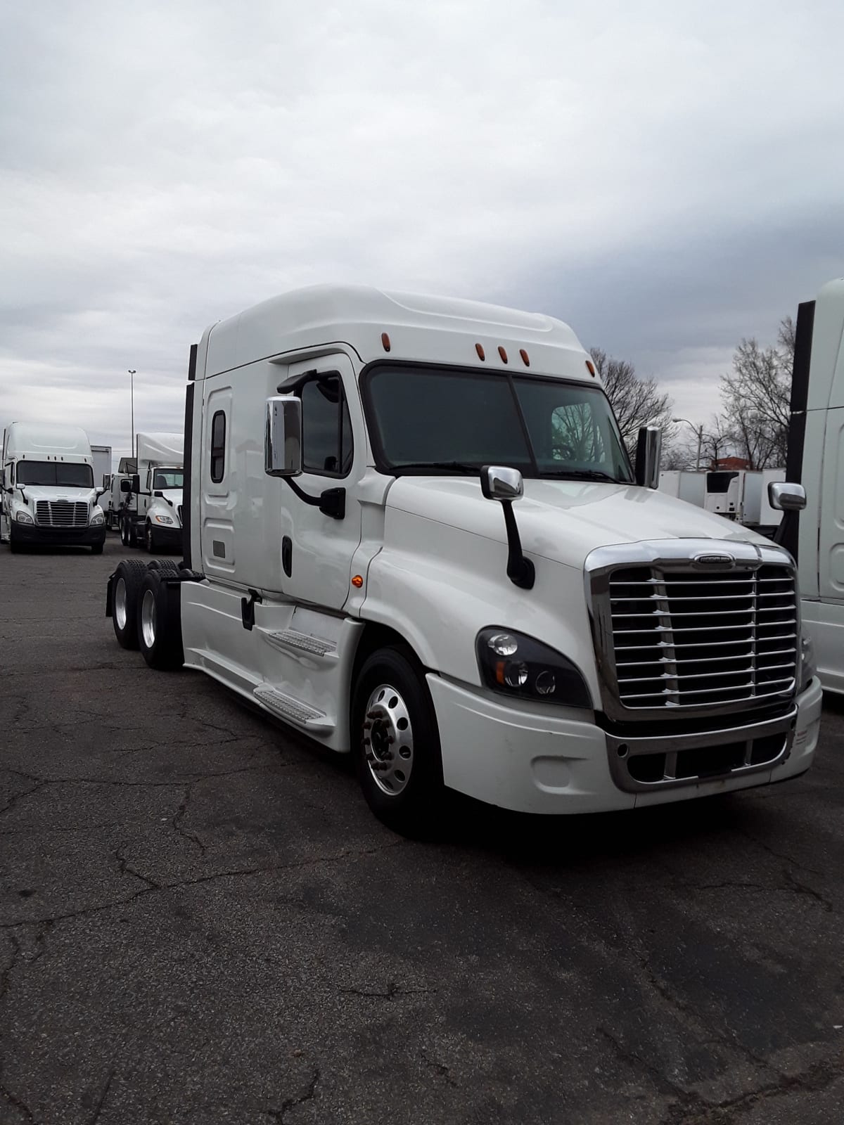 2018 Freightliner/Mercedes CASCADIA 125 775066