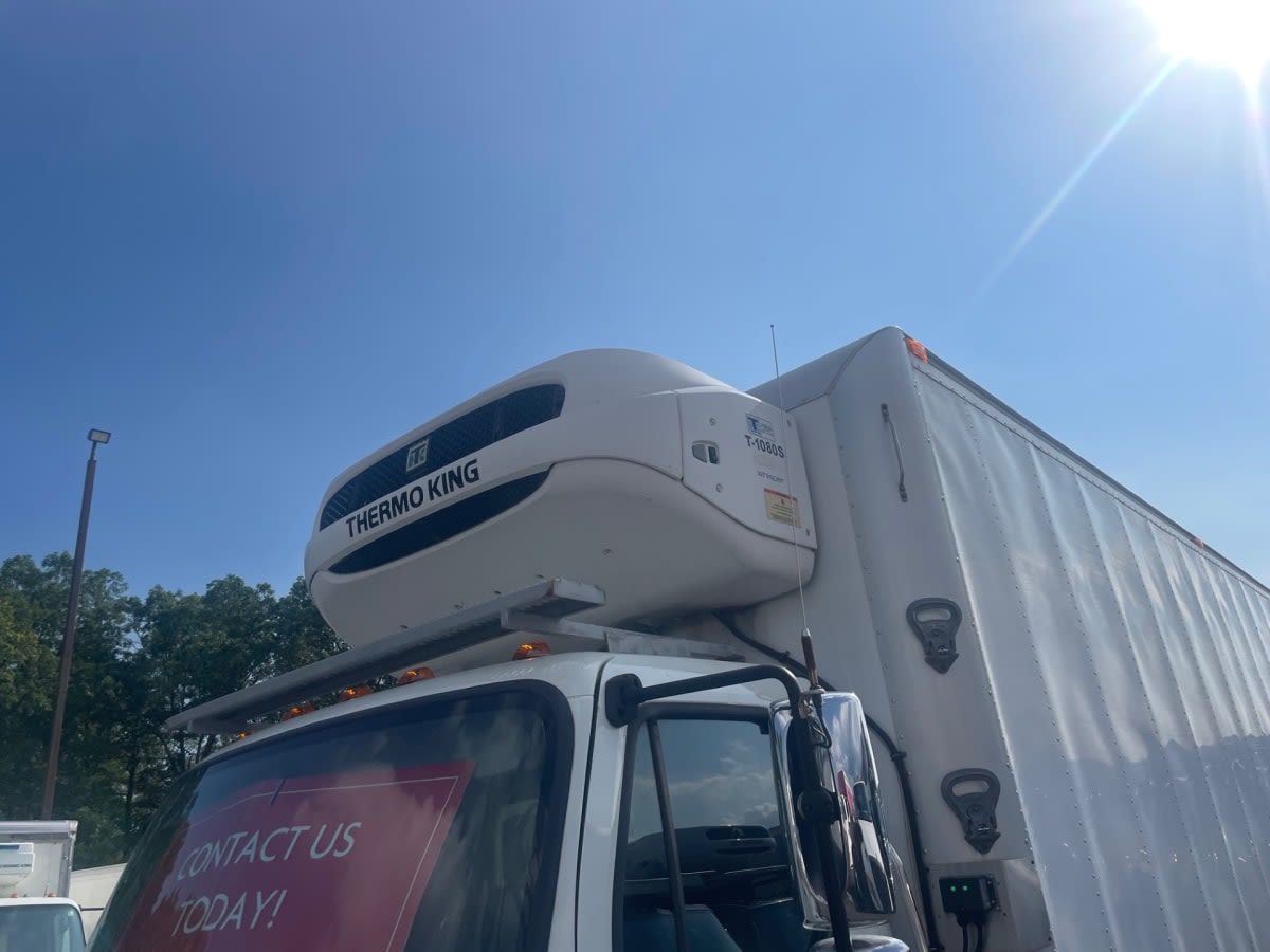 2018 Freightliner M2 106 775301