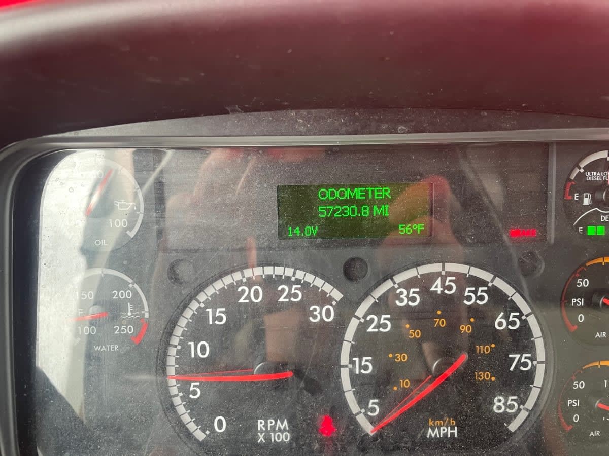 2018 Freightliner/Mercedes M2 106 775302