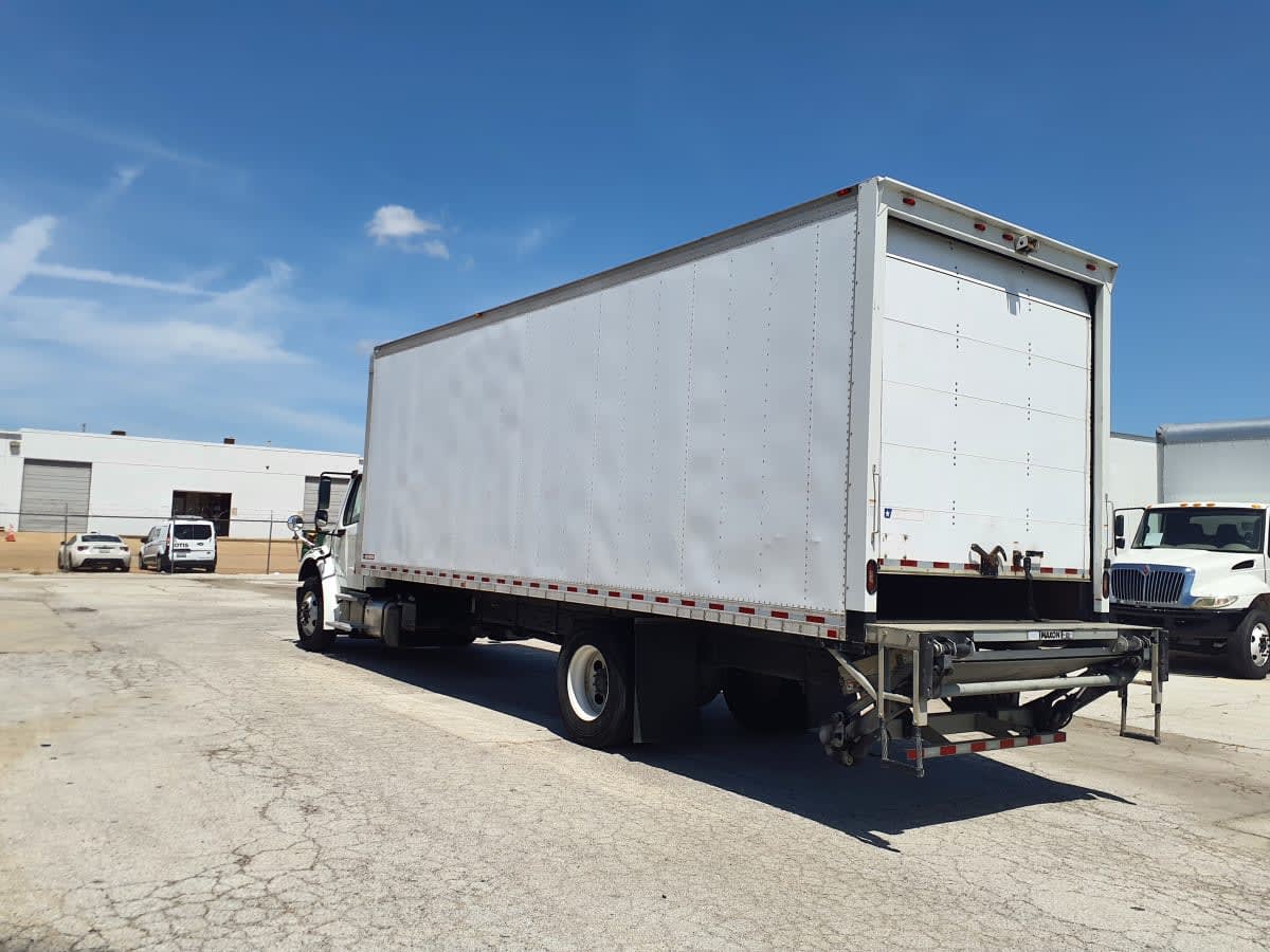 2018 Freightliner M2 106 775313