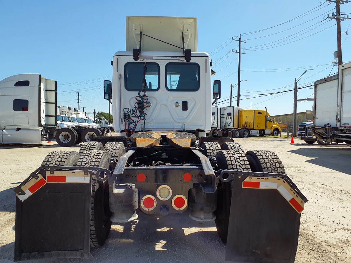 2016 Freightliner/Mercedes CASCADIA 125 775396