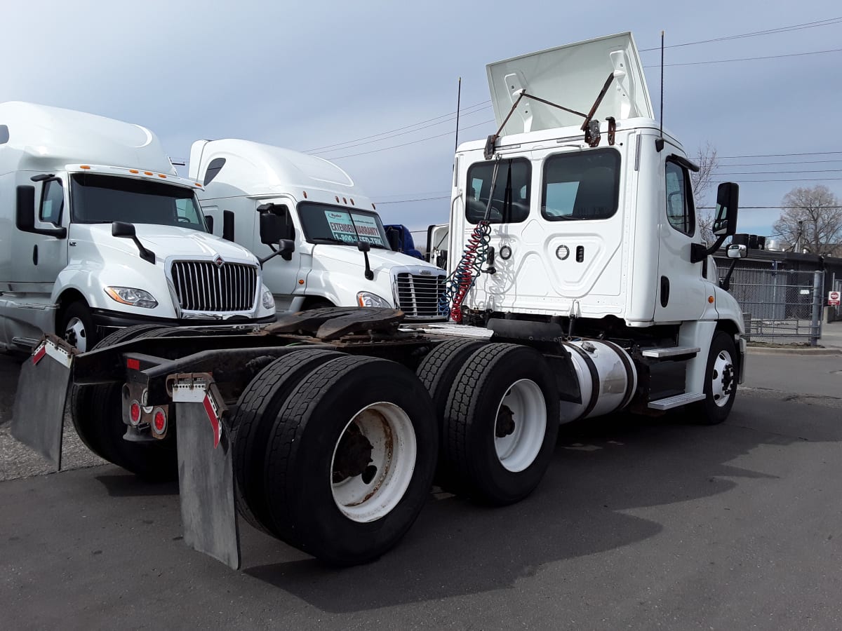 2018 Freightliner/Mercedes CASCADIA 125 775702