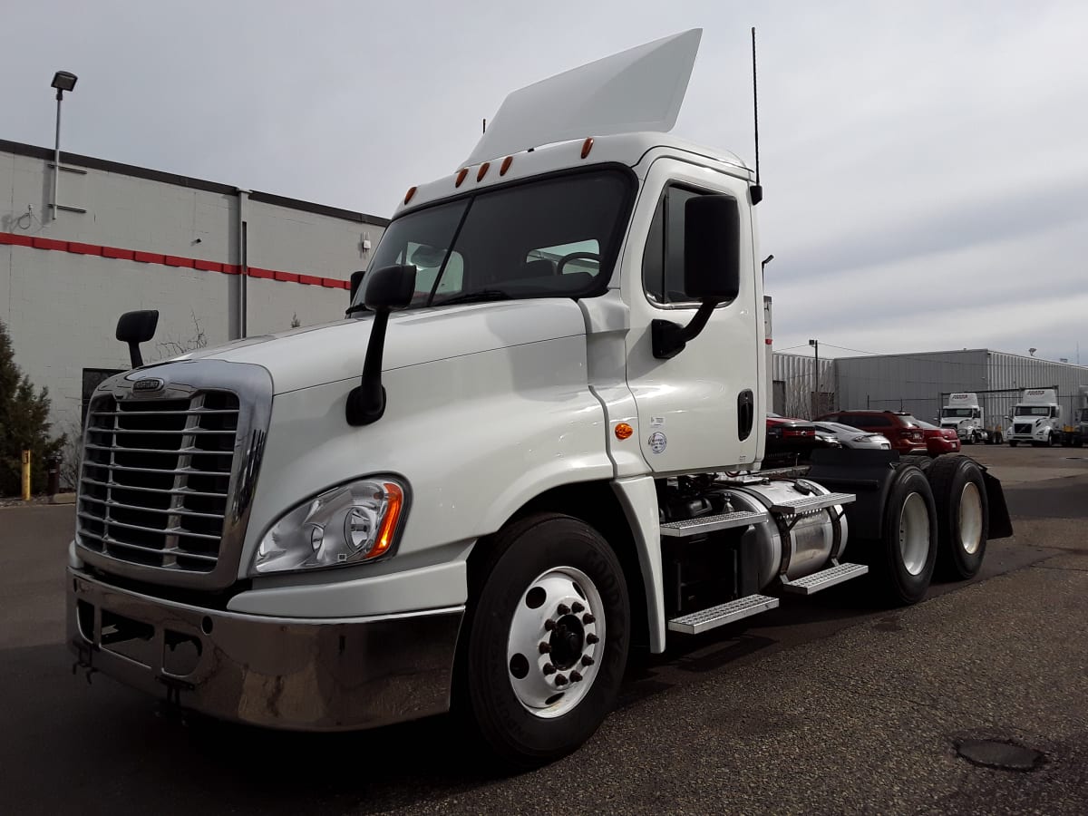 2018 Freightliner/Mercedes CASCADIA 125 775702