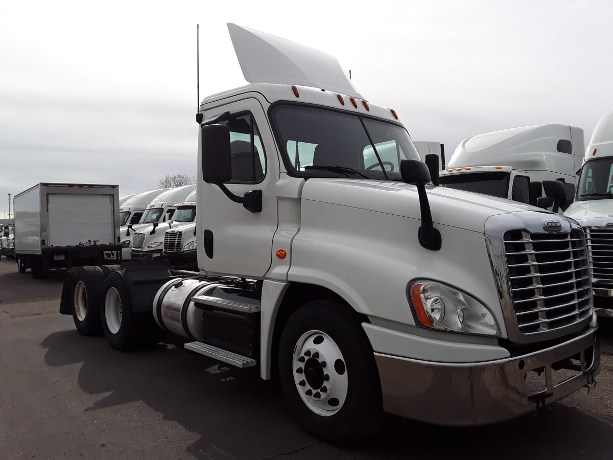 2018 Freightliner/Mercedes CASCADIA 125 775702