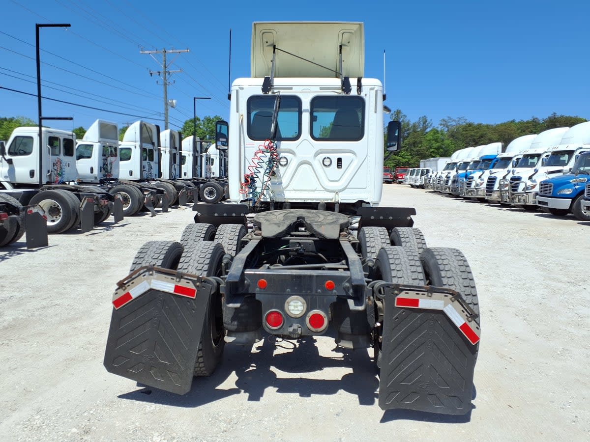 2018 Freightliner/Mercedes CASCADIA 125 775774
